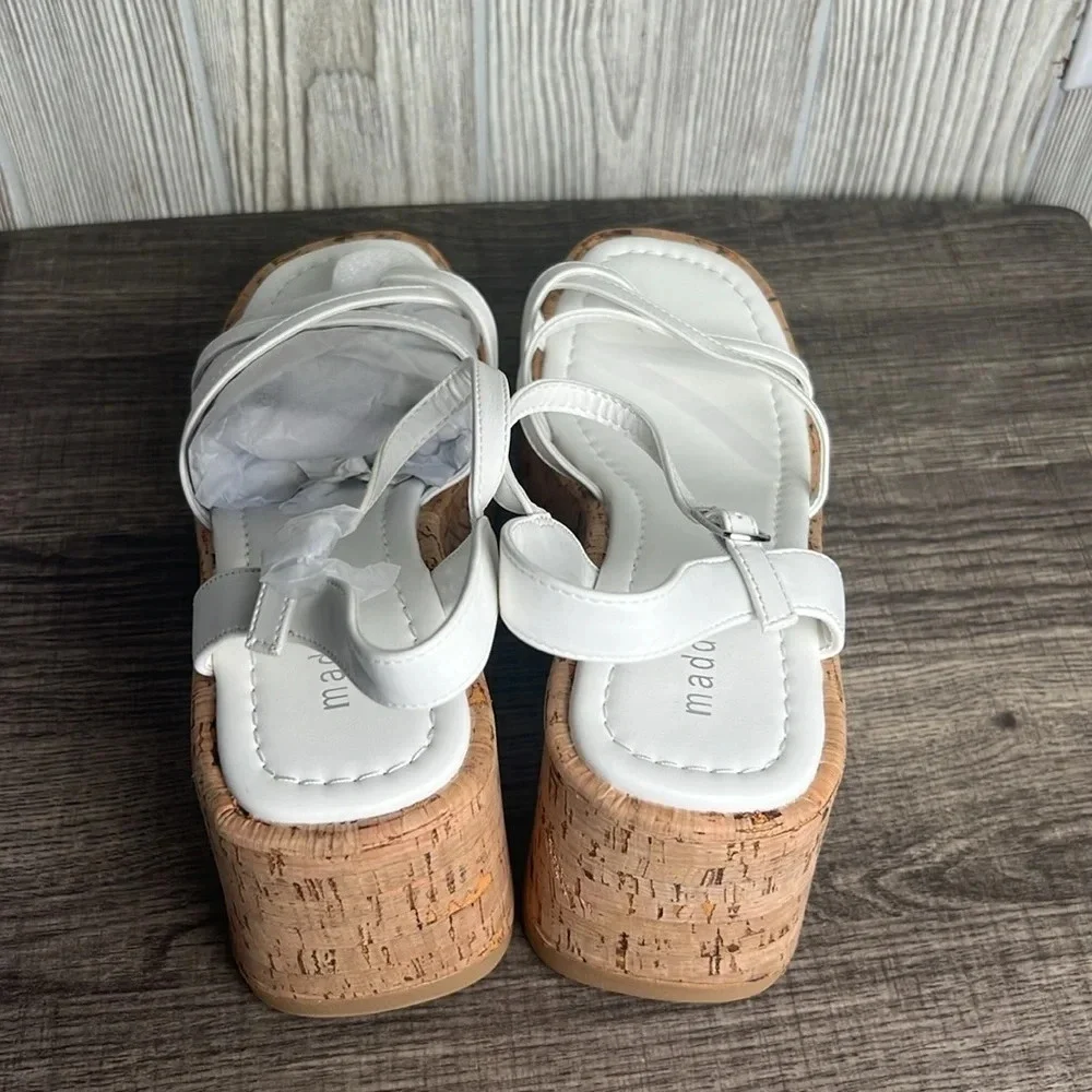 New! Madden Girl White Volt Cork Wedge Strappy Sandals Wedges Women’s Size 8.5